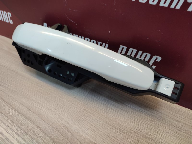 Ручка двери внешняя