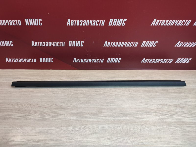 Уплотнитель стекла двери внутренний