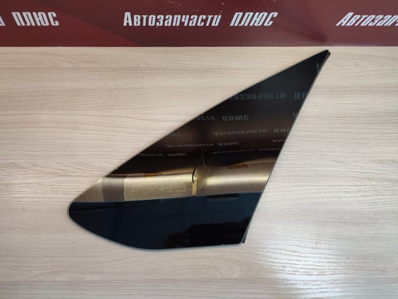 Форточка кузова