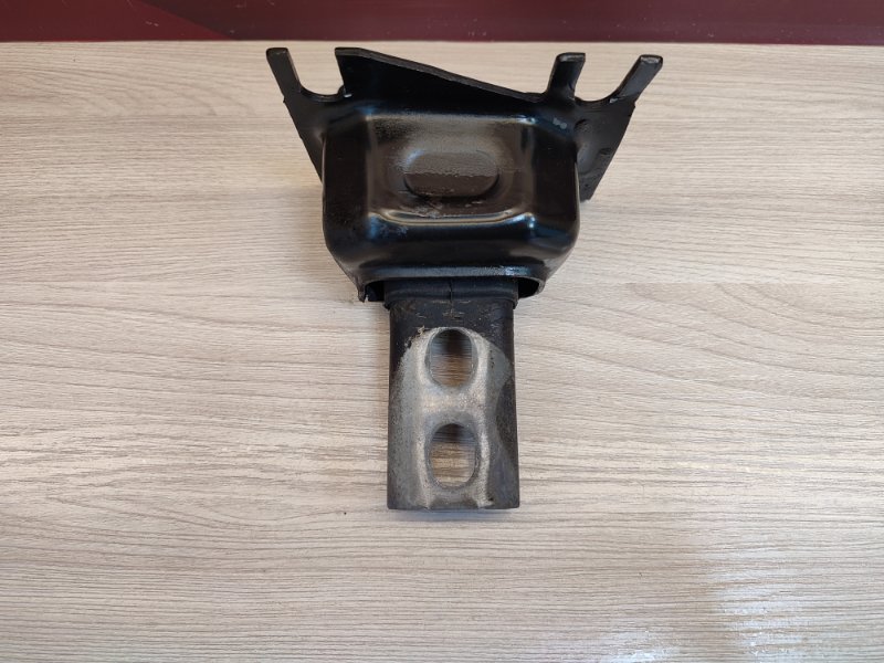 Опора двигателя