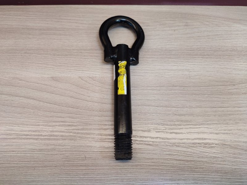 Буксировочный крюк