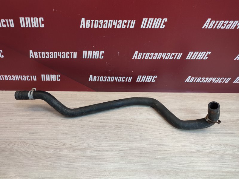 Патрубок отопителя