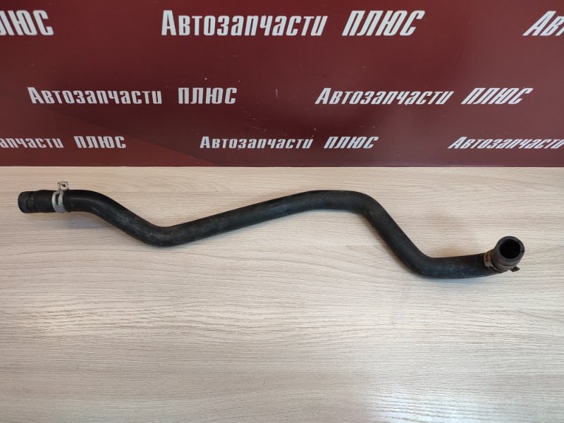 Патрубок отопителя