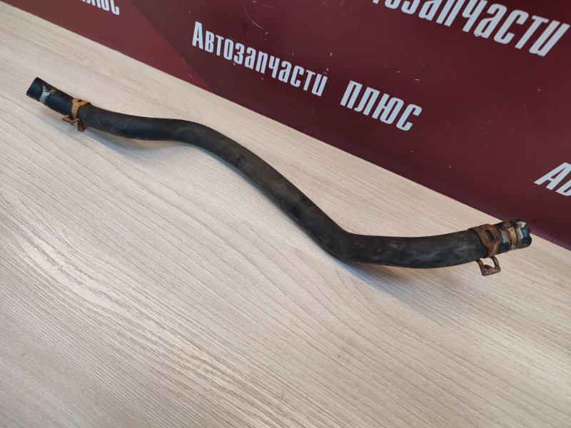 Патрубок радиатора