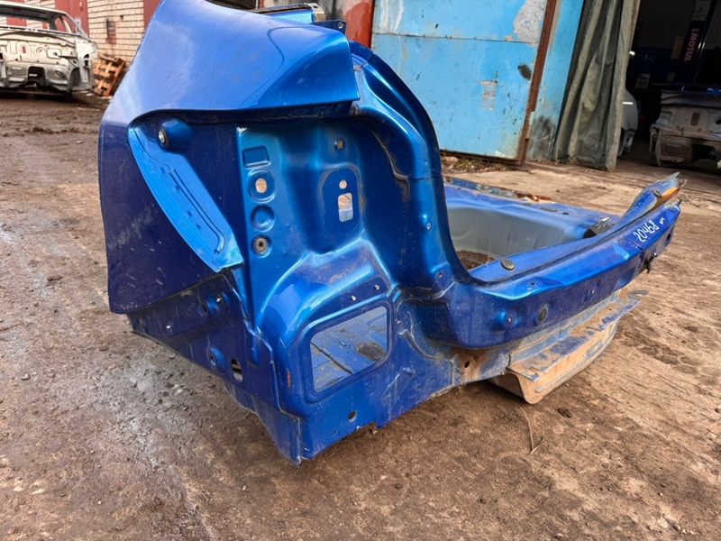 Задняя панель кузова