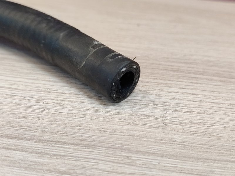 Шланг расширительного бачка