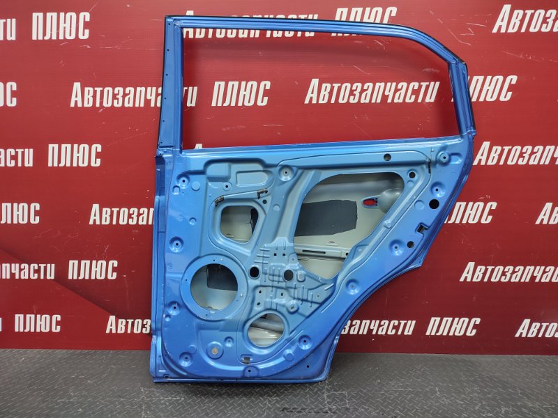 Дверь боковая