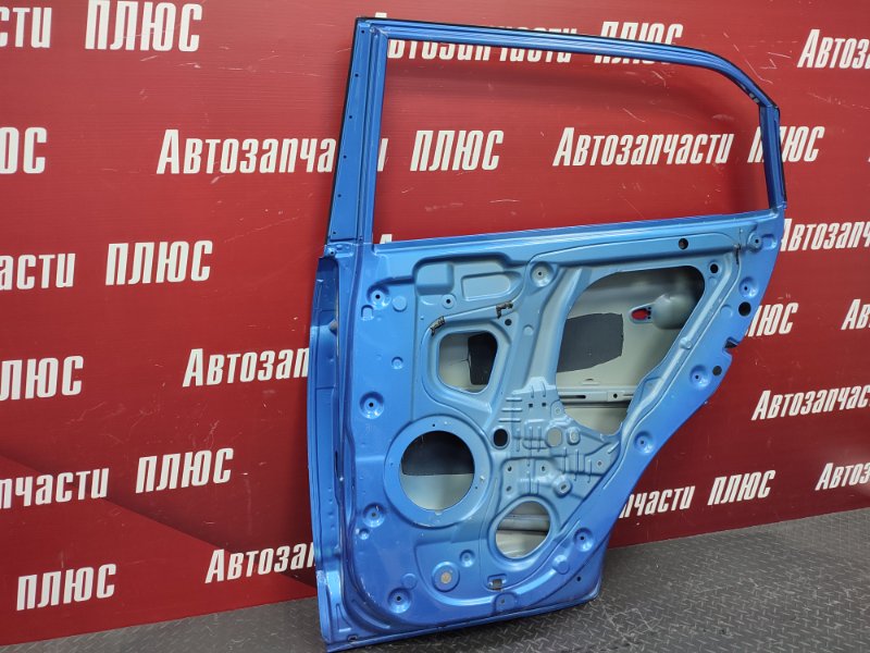 Дверь боковая