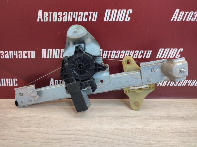 Стеклоподъемник    двери