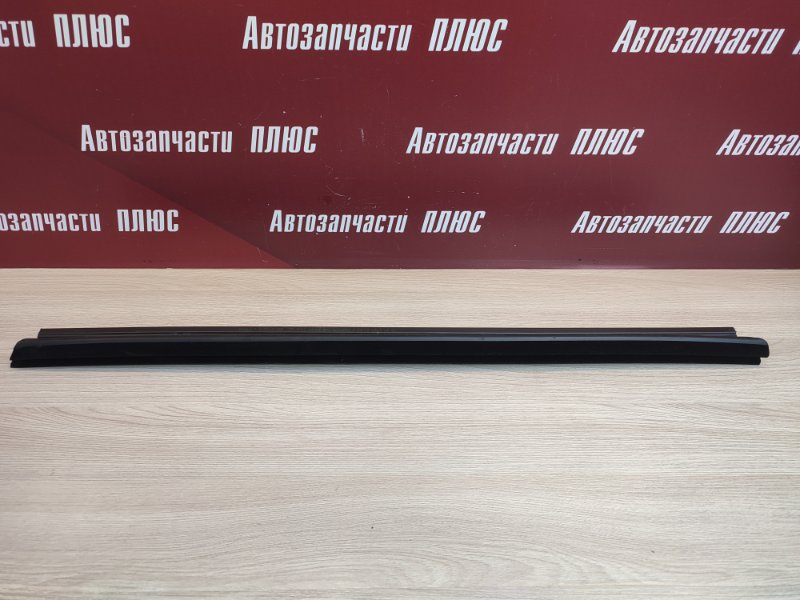 Уплотнитель стекла двери внутренний