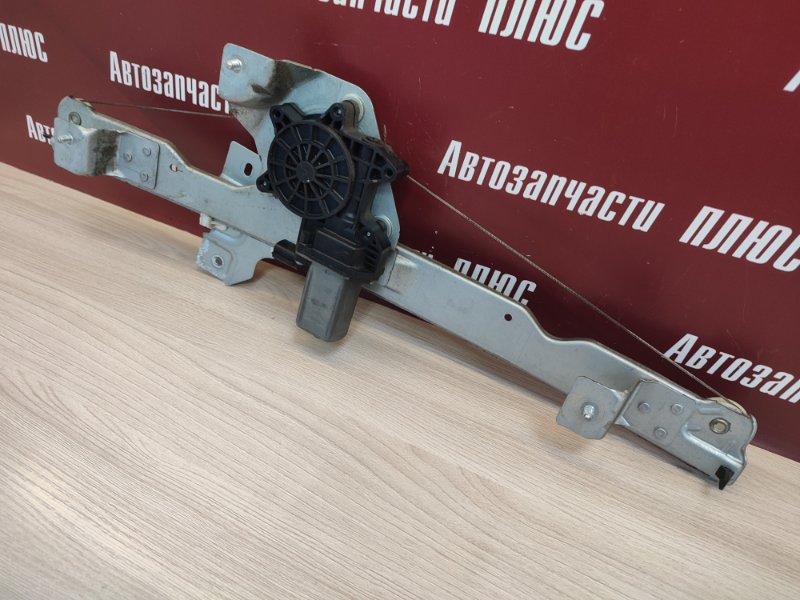 Стеклоподъемник    двери