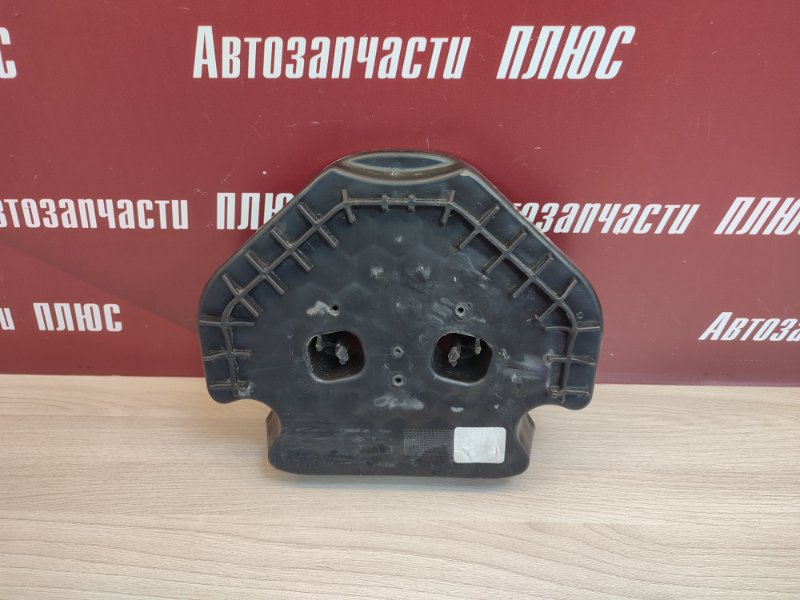 Кронштейн стеклоподъемника