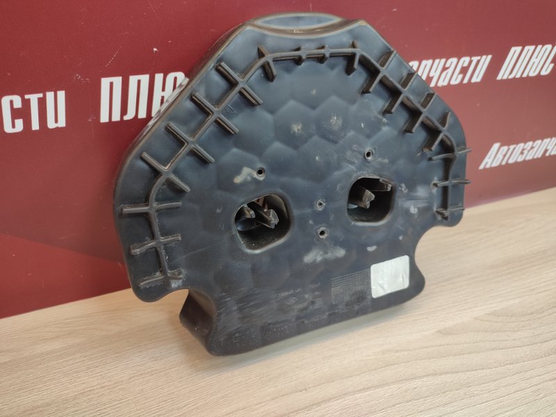 Кронштейн стеклоподъемника