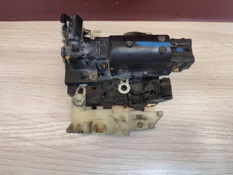 Замок      двери