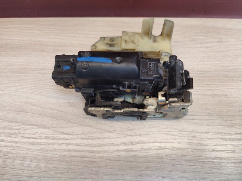 Замок      двери