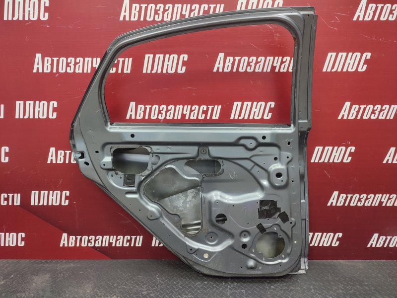 Дверь боковая