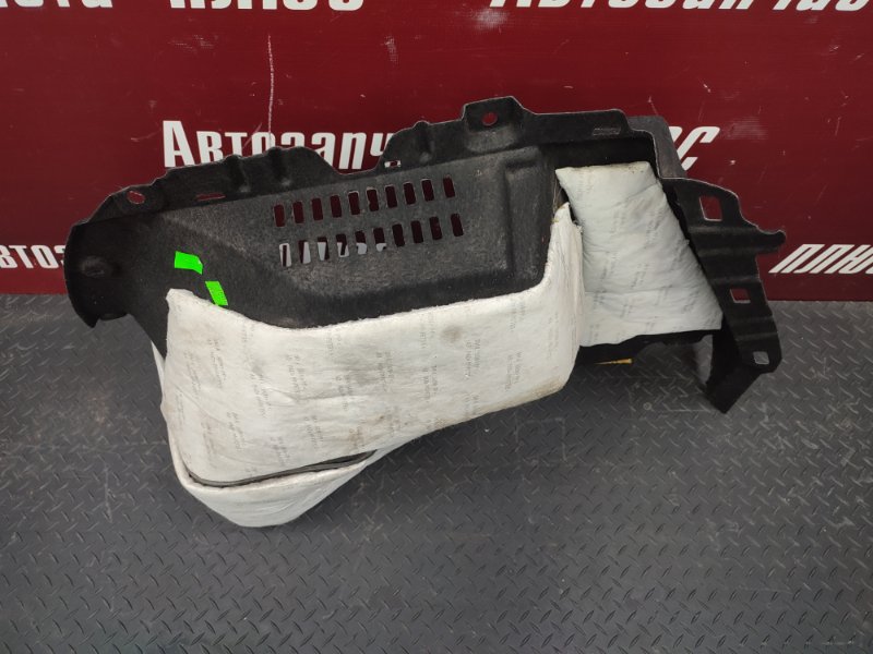 Обшивка багажника