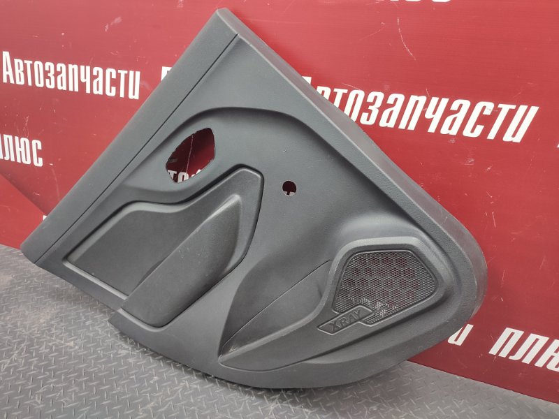 Обшивка боковой двери