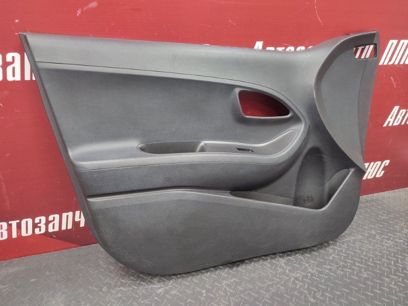Обшивка боковой двери