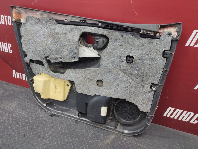 Обшивка боковой двери