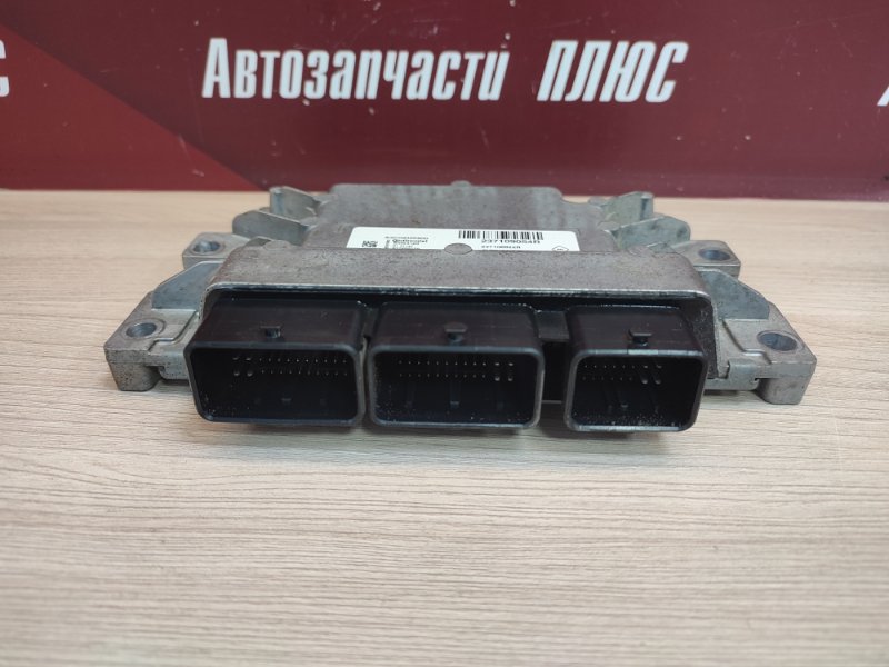 Блок управления двигателем