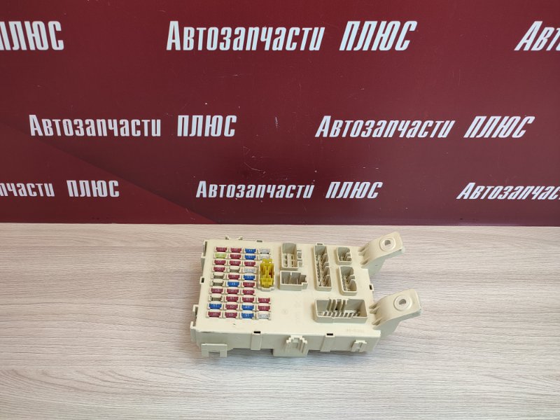 Блок предохранителей салона