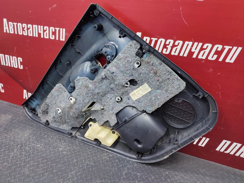 Обшивка боковой двери