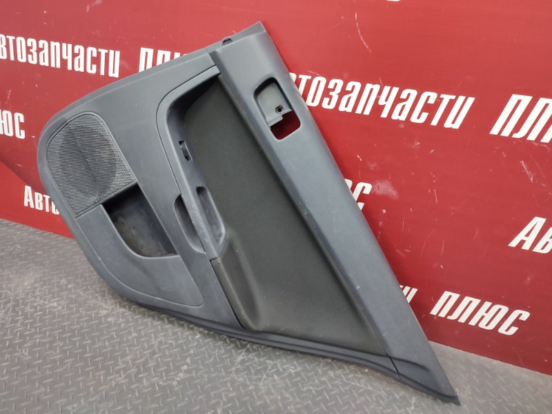 Обшивка боковой двери