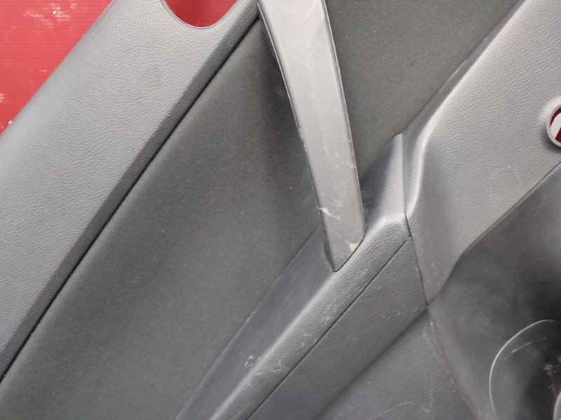 Обшивка боковой двери