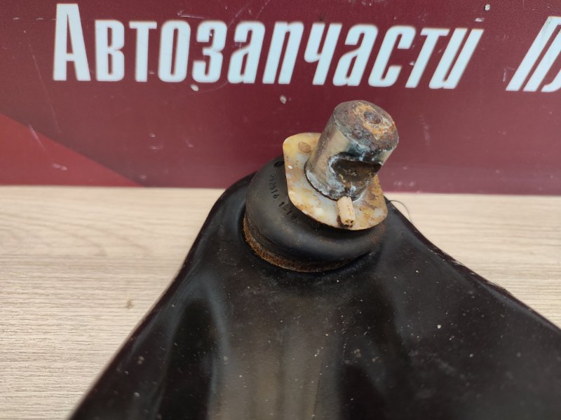 Рычаг подвески