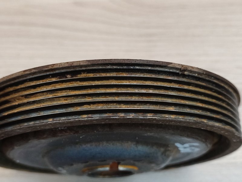 Шкив коленвала