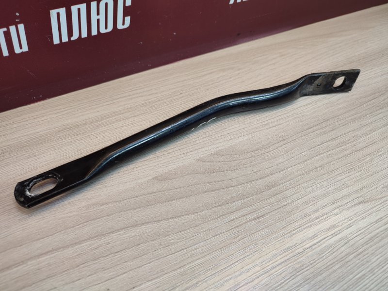 Кронштейн подрамника