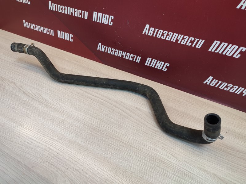 Патрубок отопителя