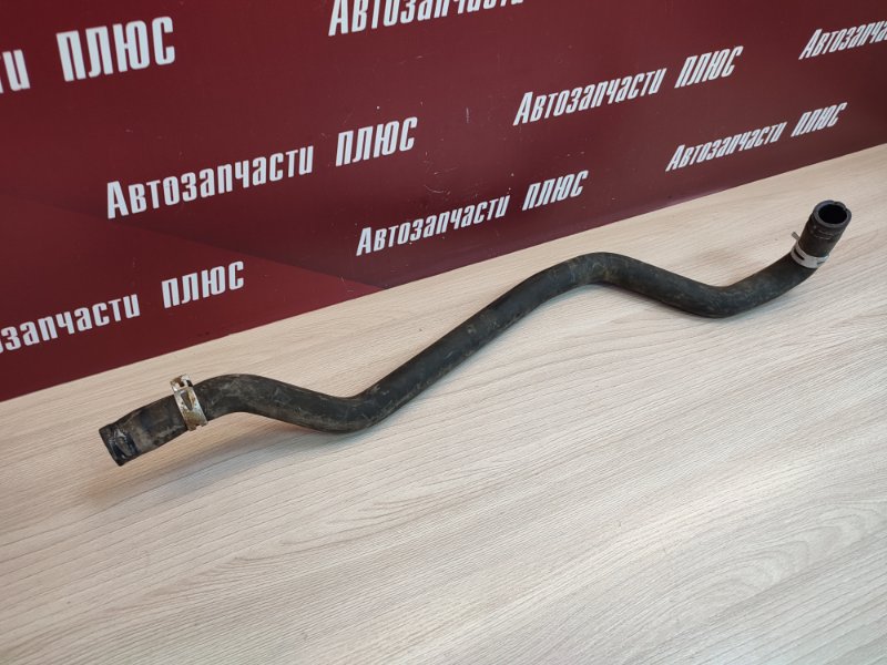 Патрубок отопителя