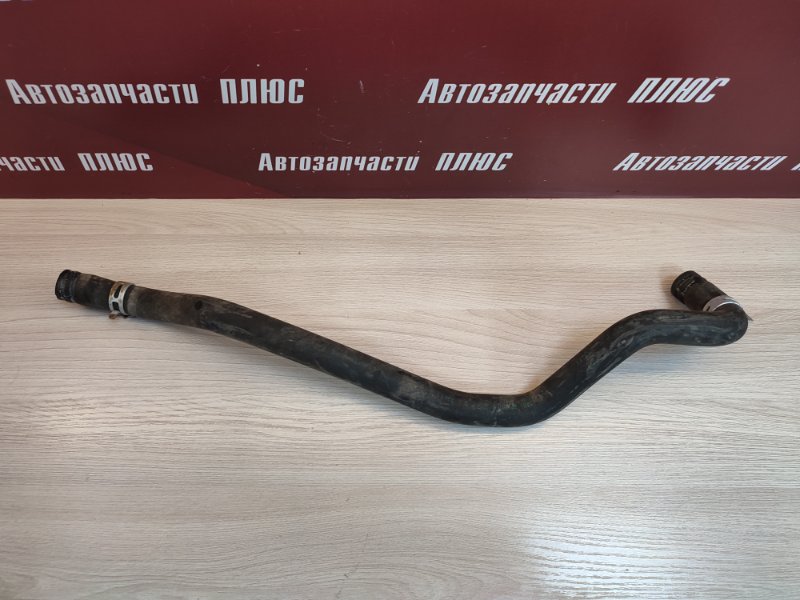 Патрубок отопителя