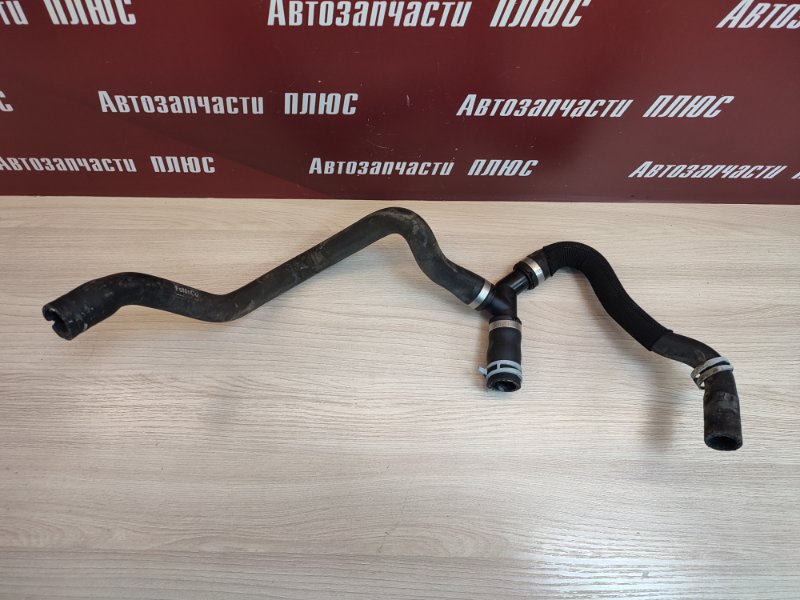 Патрубок отопителя