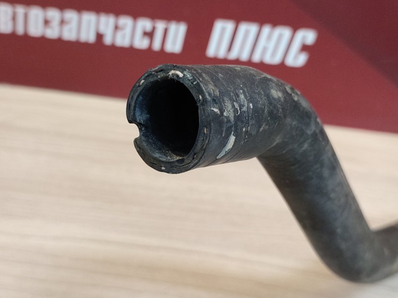 Патрубок отопителя