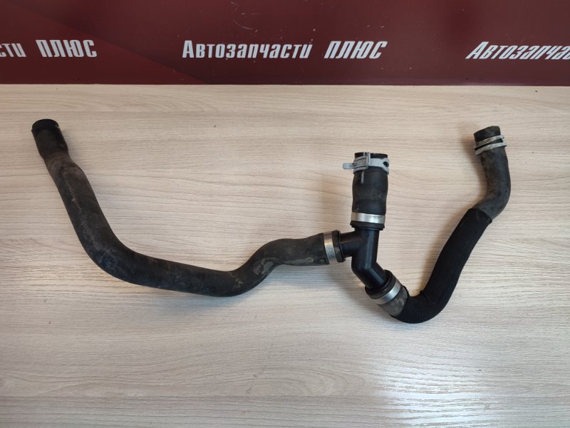 Патрубок отопителя