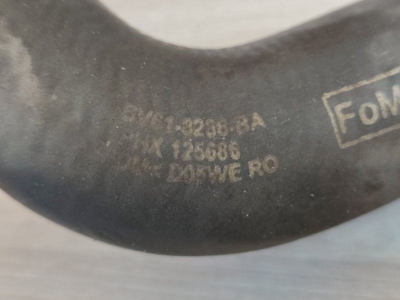 Патрубок радиатора