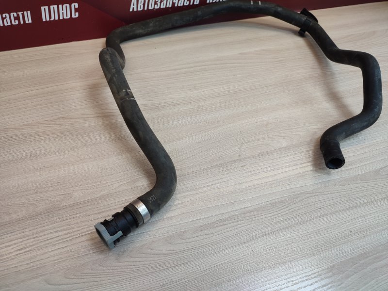 Патрубок отопителя