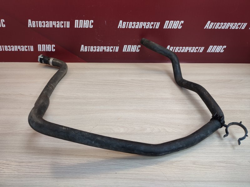 Патрубок отопителя