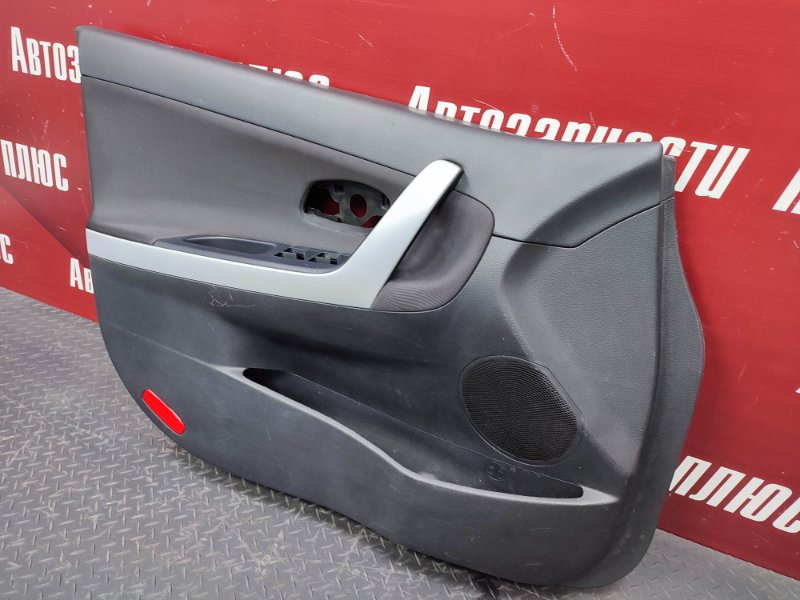 Обшивка боковой двери