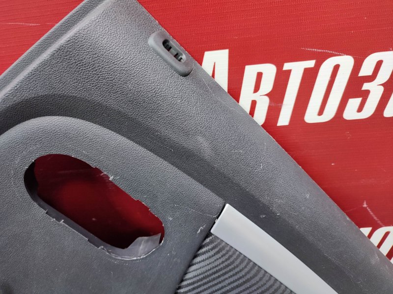 Обшивка боковой двери