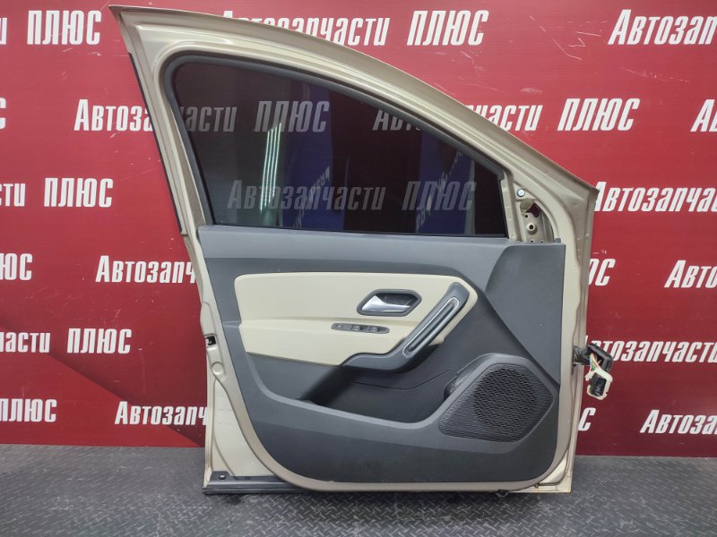 Дверь боковая