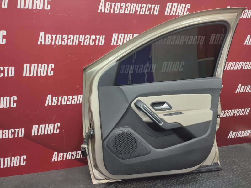 Дверь боковая