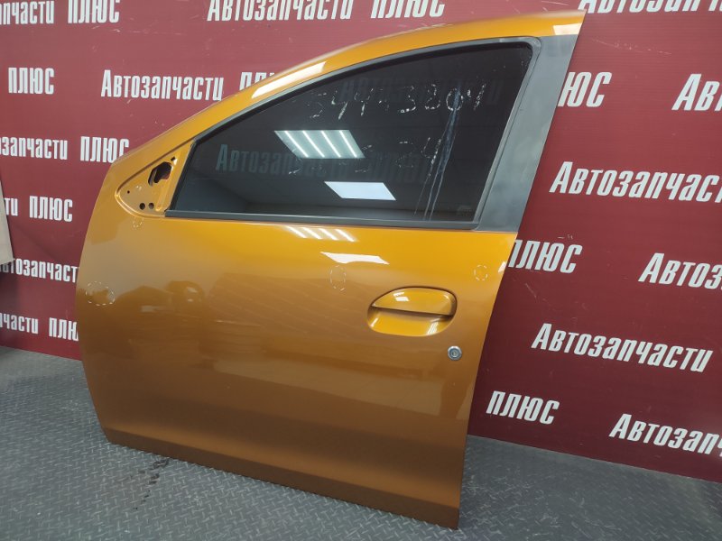 Дверь боковая