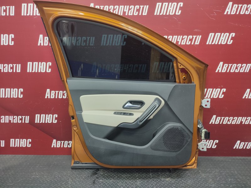 Дверь боковая