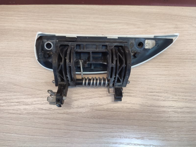 Ручка двери внешняя