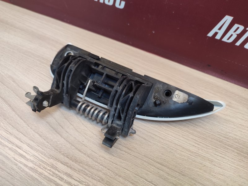 Ручка двери внешняя