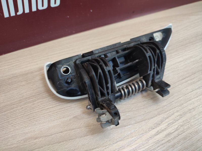 Ручка двери внешняя